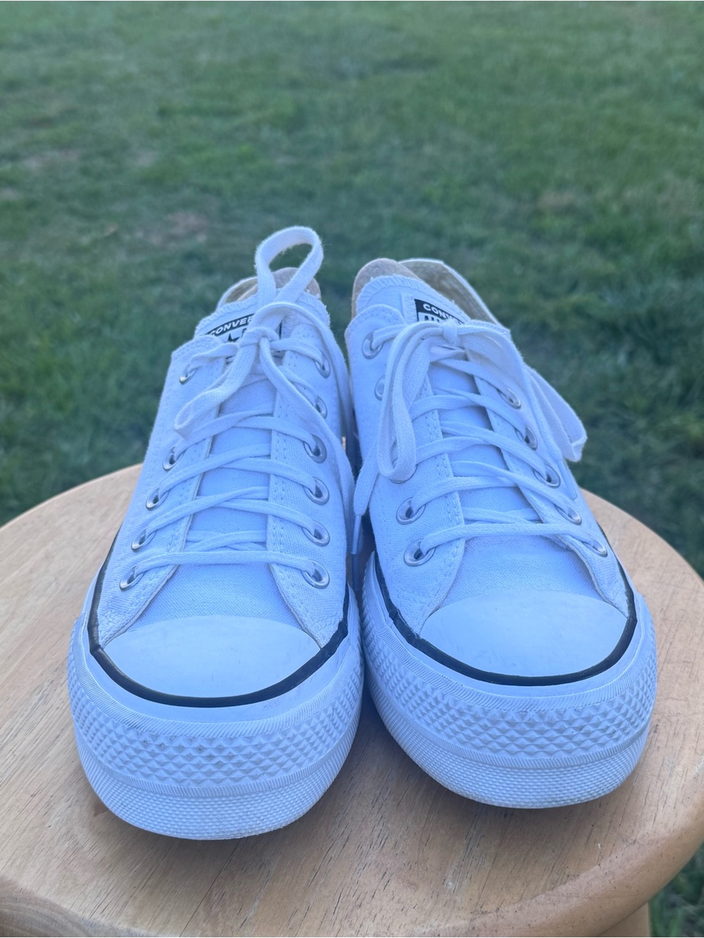 Ladies Converse Chuck Taylor All Star Platform Sneakers - Picture 2 of 7